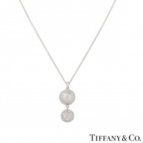Tiffany & Co. White Gold Paloma Picasso Diamond Necklace Tiffany & Co. White Gold Paloma Picasso Diamond Necklace